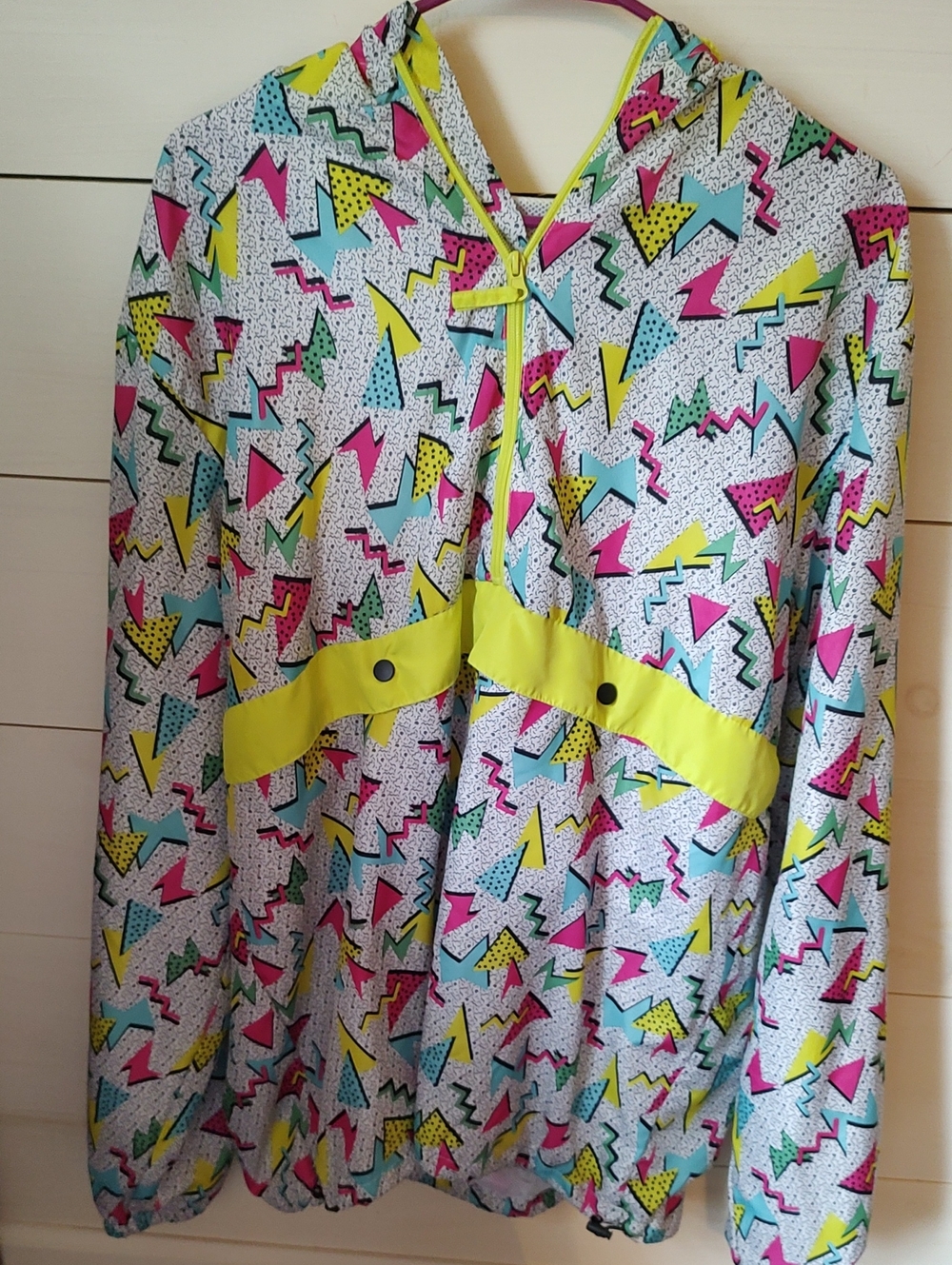 Women’s Neon Yellow Accent Multicolor Printed Hooded Jacket